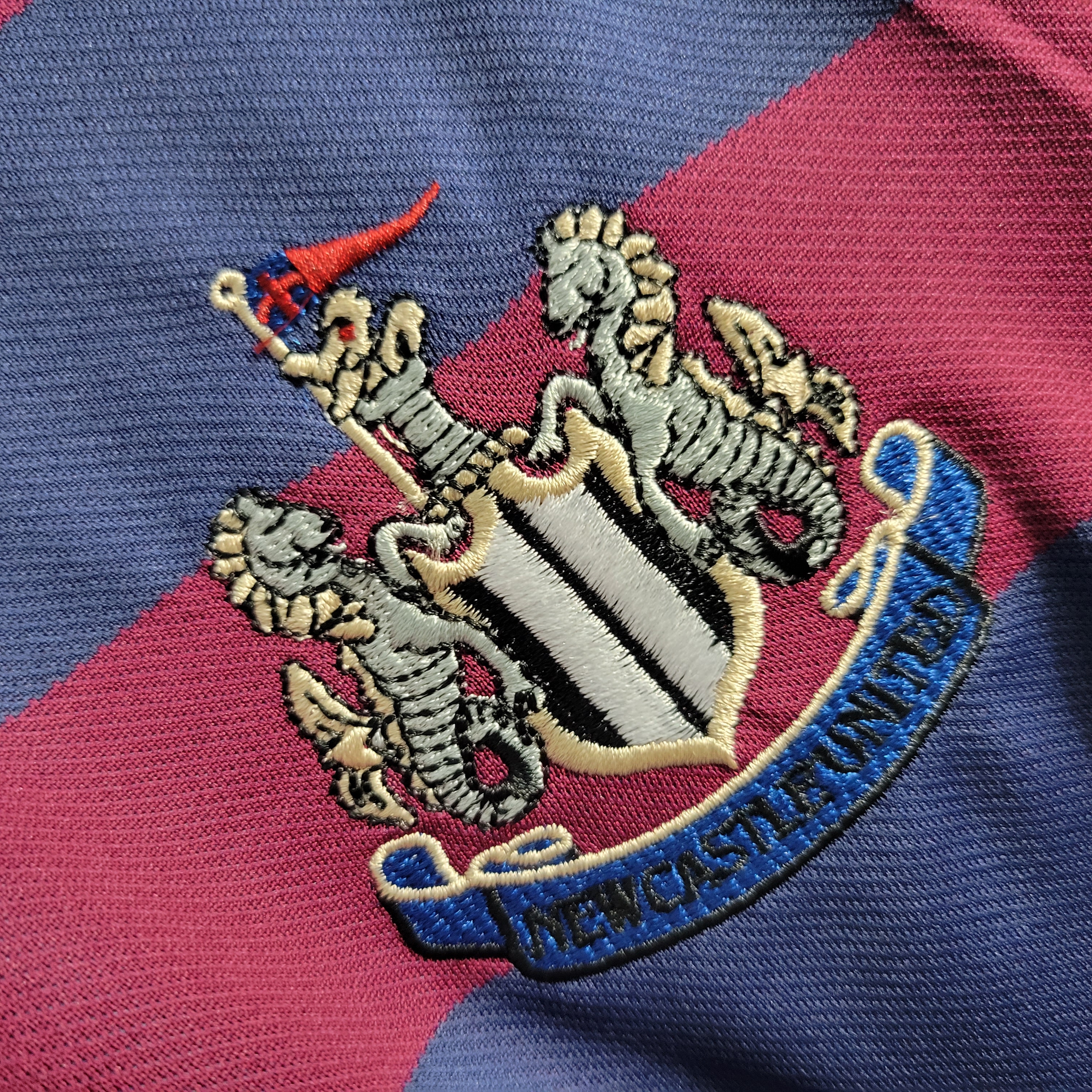 AJ-AlphaJersey-Retro Newcastle United 1995-96 Away Stadium Long Sleeve Jersey
